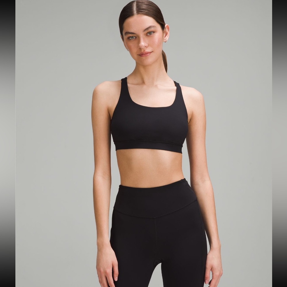 lululemon black energy bra - like new - size 4
